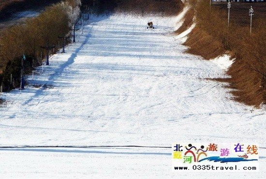 秦皇島紫云山滑雪場