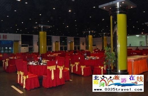 南戴河碧海藍(lán)天度假村