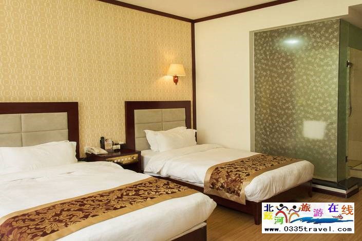 隆化楓水灣森林溫泉城酒店