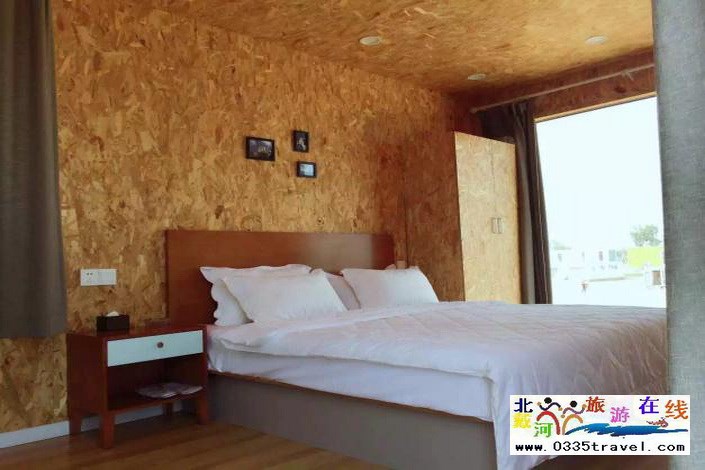 東戴河魔方集創(chuàng)意集裝箱酒店