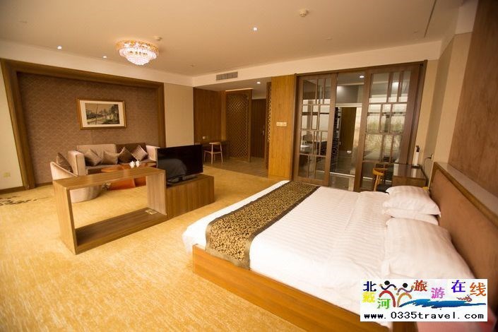 北戴河黃金海岸海景龍?jiān)肪频觌娫?huà)15703350808