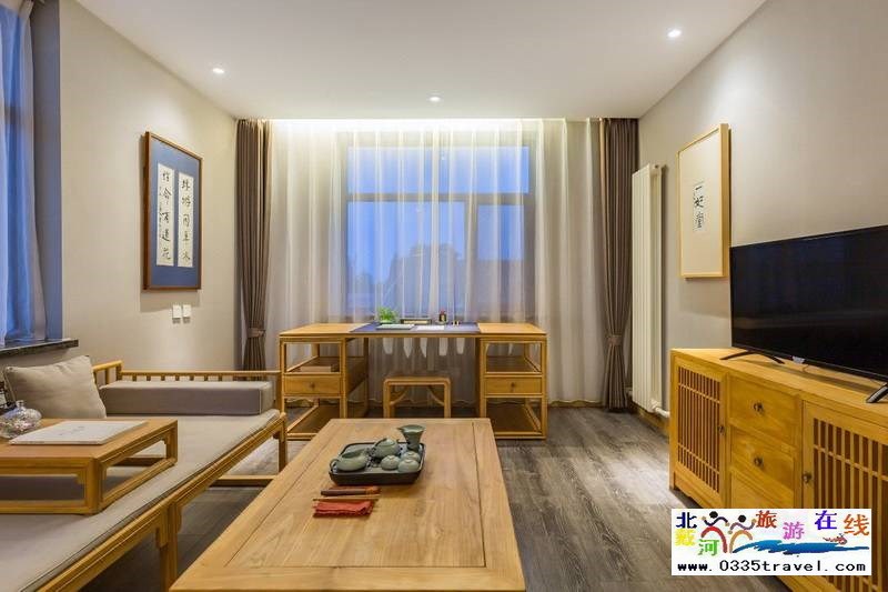 山海關(guān)閑庭書(shū)法酒店