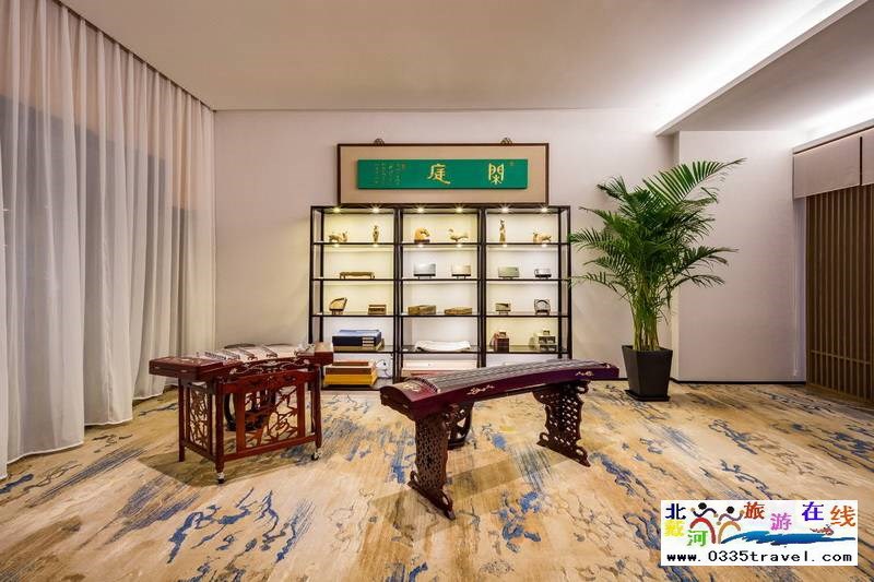 秦皇島燕山大學(xué)閑庭四藝酒店電話18633570222