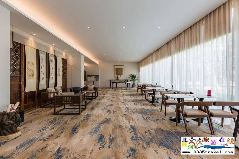 秦皇島燕山大學(xué)閑庭四藝酒店電話18633570222