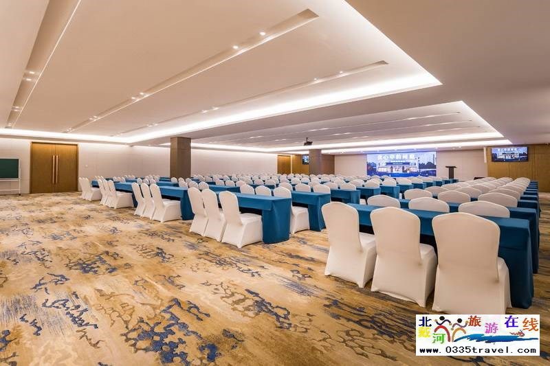 秦皇島燕山大學閑庭四藝酒店電話18633570222