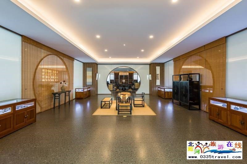 秦皇島燕山大學閑庭四藝酒店電話18633570222