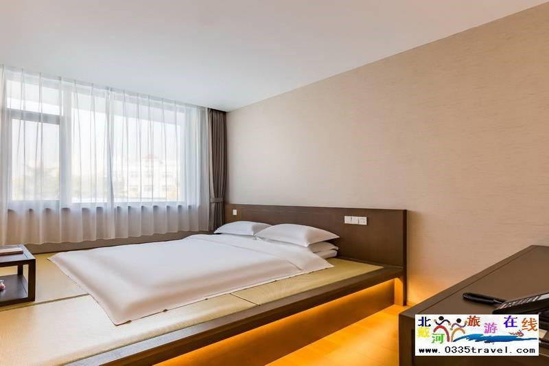 秦皇島燕山大學閑庭四藝酒店電話18633570222