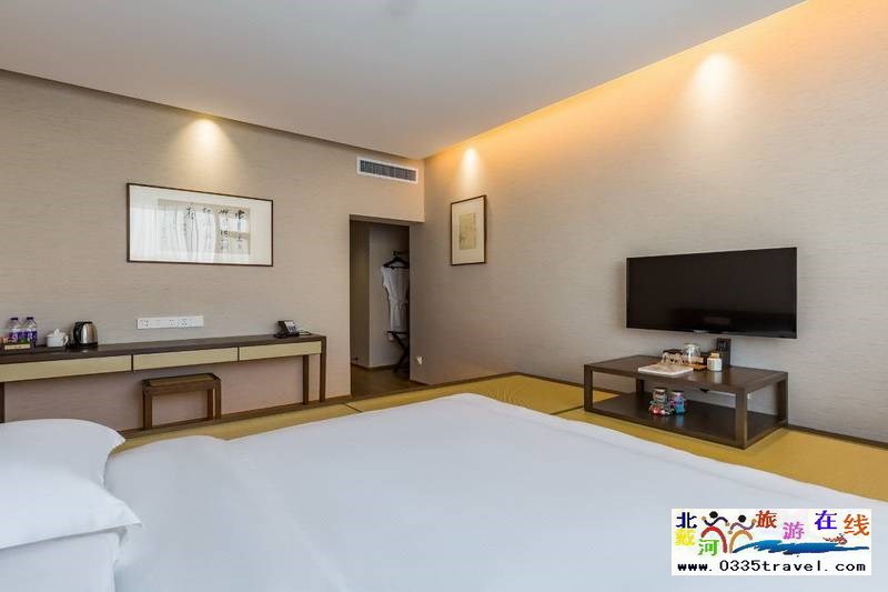 秦皇島燕山大學閑庭四藝酒店電話18633570222