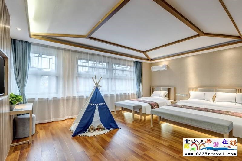 山海關古城十里楠舍酒店