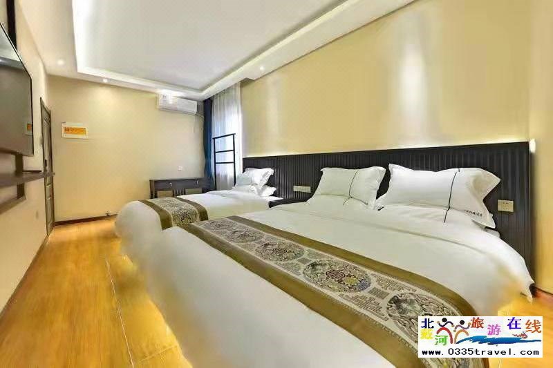 山海關古城十里楠舍酒店