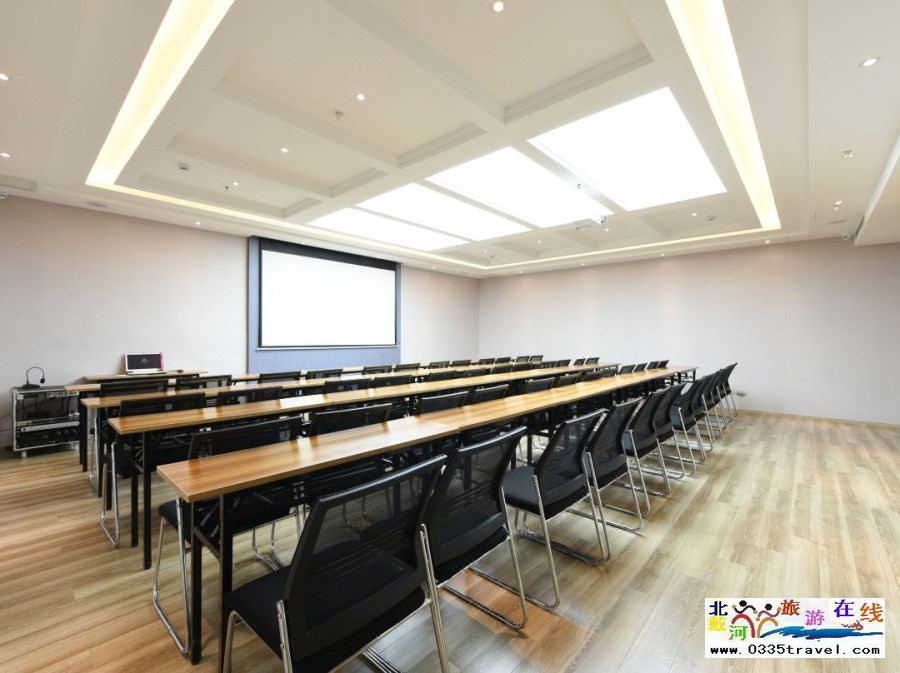 秦皇島山海關(guān)亞朵酒店電話18633570222