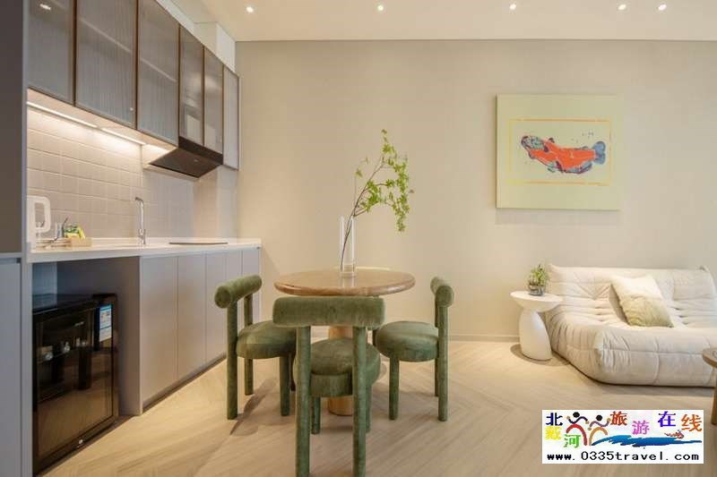 北戴河葡萄島海納山藍境度假酒店