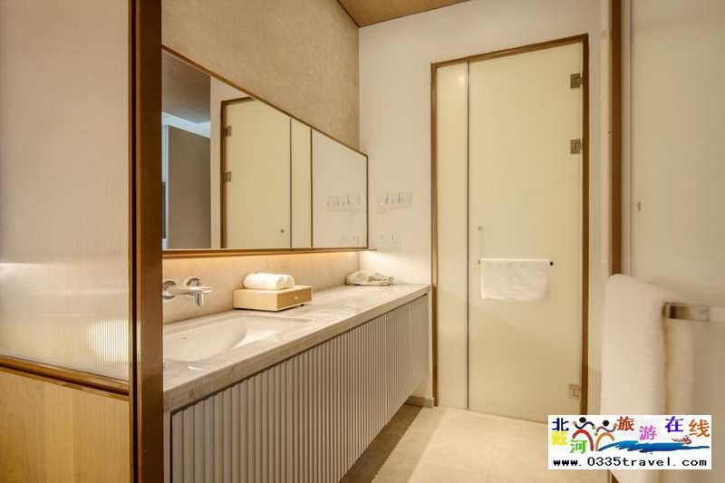 北戴河葡萄島海納山藍境度假酒店