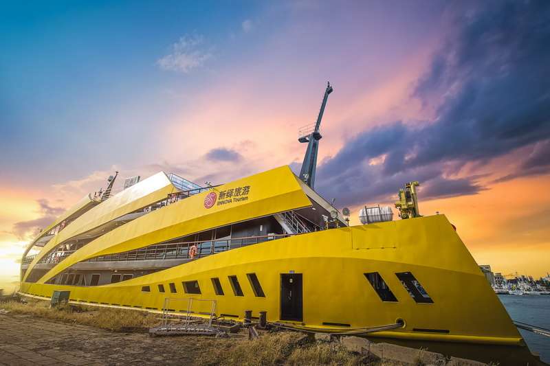 秦皇島北戴河浪淘沙長城號公主號尋仙號求仙號游船